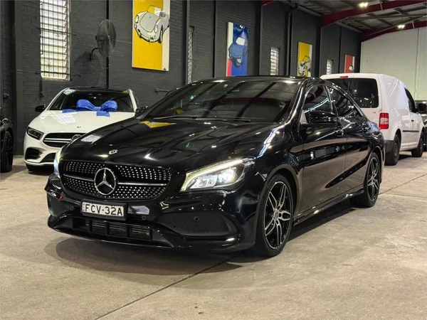 2018 Mercedes-Benz CLA 200 Black Sports Automatic Dual-Clutch FWD